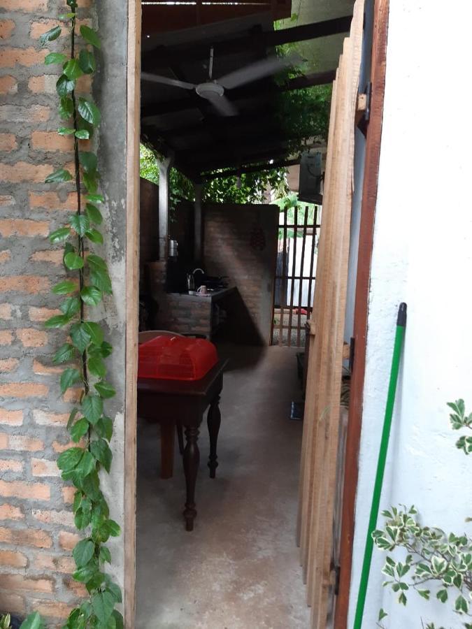Loku Mirissa Hotel Екстериор снимка